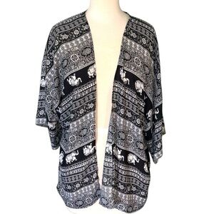 LA HEARTS black and white elephant print kimono cardigan one size
